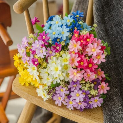 A Bunch Of 28 Cute Silk Daisies Artificial Decorative Flowers Diy Wedding Bouquet Home Silk Daisies