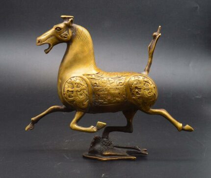 Bronze Horse Success Decorations Brass Horse Stepping On Flying Swallow Home Decoration Living Room Office Crafts